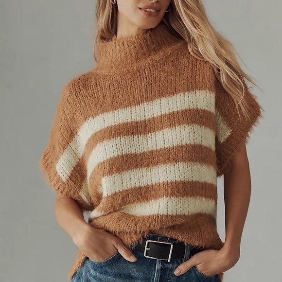 NEW Pilcro Large Mock Neck Short Sleeve Sweater Large - Picture 1 of 9